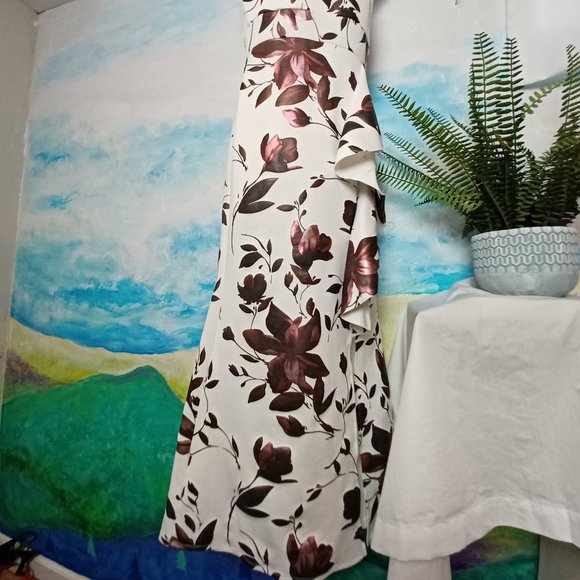 Sweet Storm size M gown, gorgeous, new without tags - Picture 1 of 4